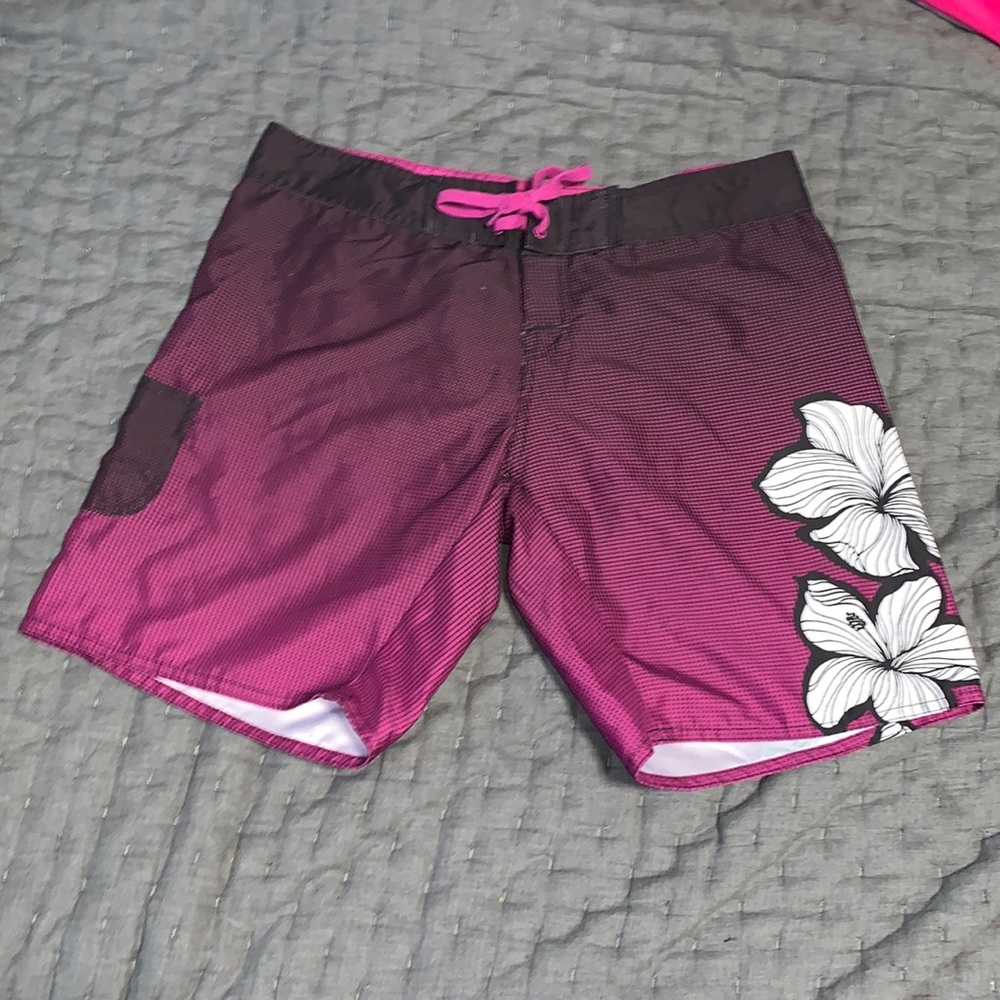 Burnside Women’s Board Shorts